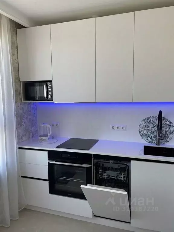 2-к кв. Москва пос. Коммунарка, ул. Бачуринская, 7к1 (45.0 м) - Фото 1