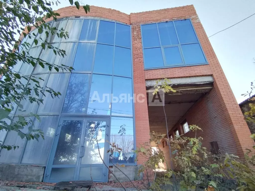 Дом в Ростовская область, Шахты (900 м) - Фото 2