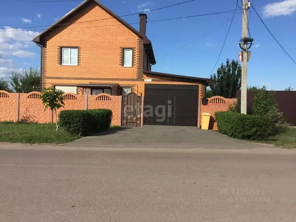 Дом в Воронежская область, Новоусманский район, Отрадненское с/пос, с. ... - Фото 1