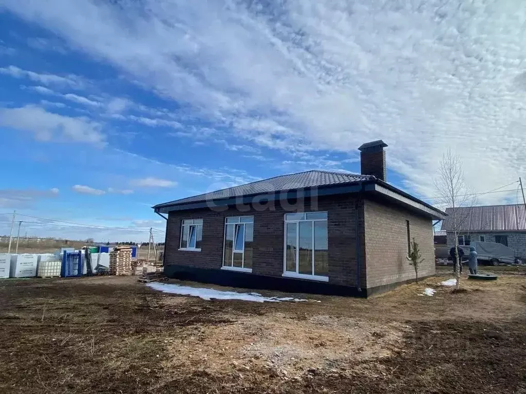 Дом в Пермский край, Пермский муниципальный округ, с. Гамово ул. ... - Фото 1