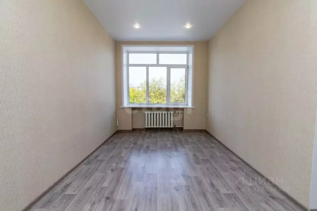 Офис в Омская область, Омск ул. 10 лет Октября, 203В (61 м) - Фото 1