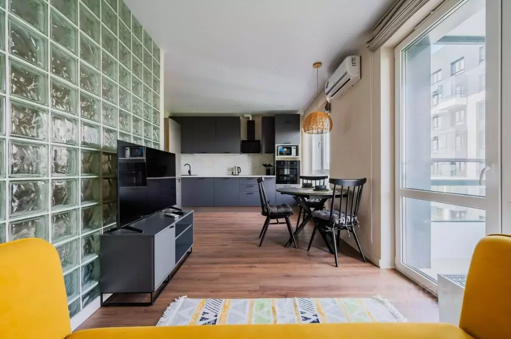 1-к кв. Свердловская область, Екатеринбург ул. Хуторская, 1/4 (34.7 м) - Фото 1