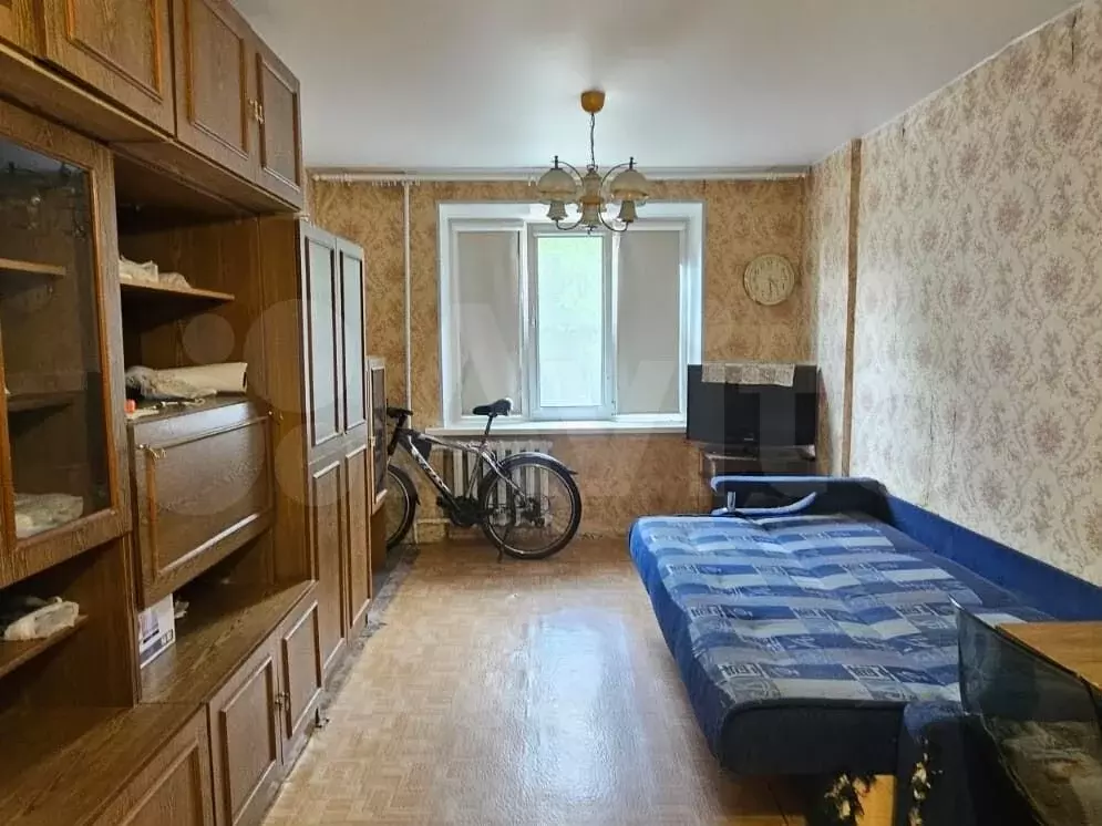 Комната 17 м в 5-к., 2/5 эт. - Фото 0