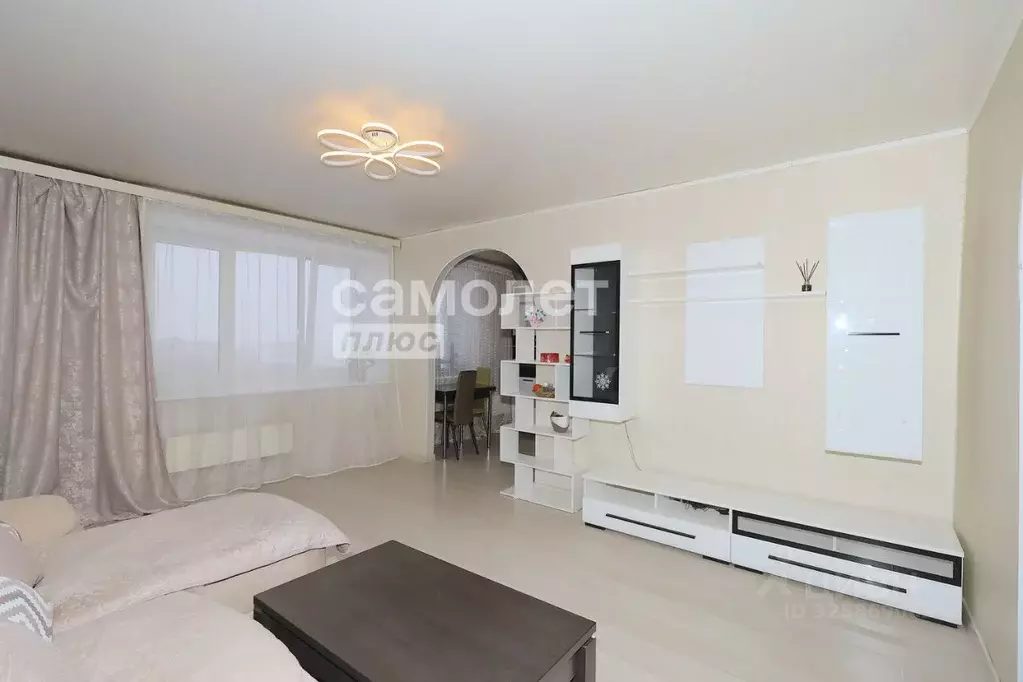 3-к кв. Кемеровская область, Кемерово ул. Патриотов, 35 (65.0 м) - Фото 1