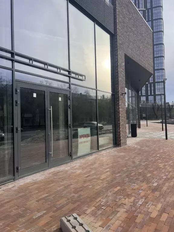 Торговая площадь в Тюменская область, Тюмень ул. Сакко, 5 (53 м) - Фото 2