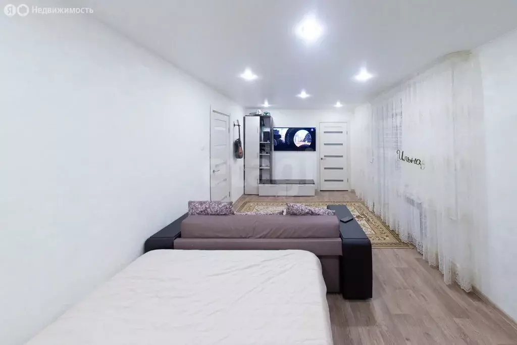 1-комнатная квартира: Альметьевск, улица Сулеймановой, 3 (34.4 м) - Фото 1