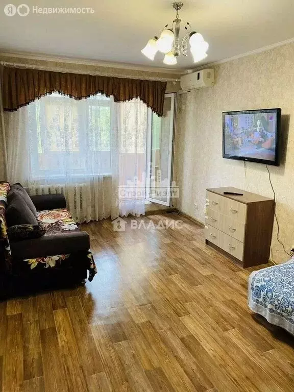 1-комнатная квартира: Керчь, улица Юрия Гагарина, 1 (37 м) - Фото 1