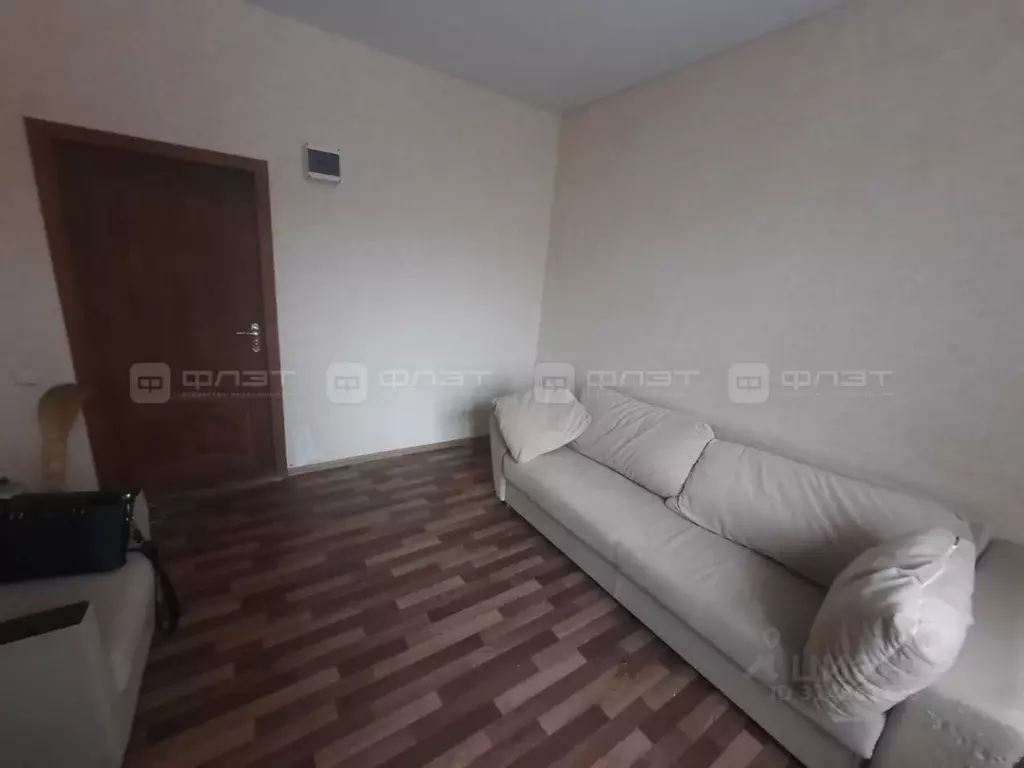 Комната Татарстан, Казань ул. Шамиля Усманова, 7 (14.4 м) - Фото 1