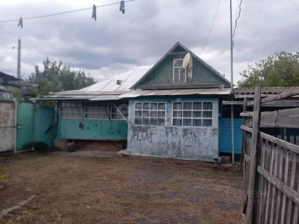 Дом в Белгородская область, Новооскольский муниципальный округ, с. ... - Фото 1