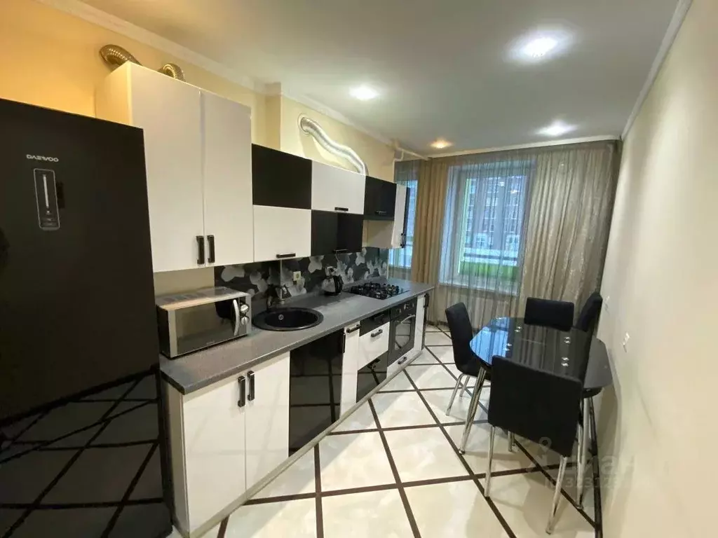 2-к кв. Калининградская область, Калининград Артиллерийская ул., 58А ... - Фото 1