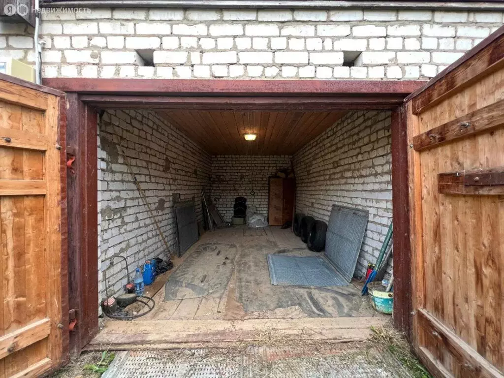 Дом в Кировская область, Юрьянский муниципальный район, Медянское ... - Фото 1
