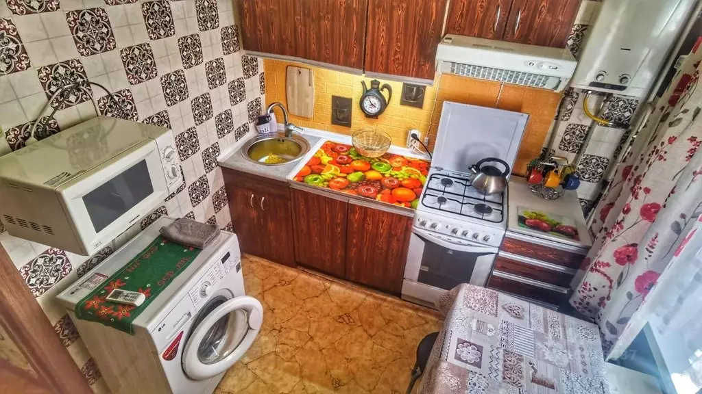 2-к кв. Крым, Феодосия ул. Федько, 93 (29.0 м) - Фото 0