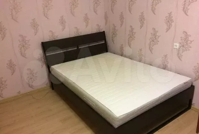 1-к. квартира, 35 м, 4/9 эт. - Фото 0