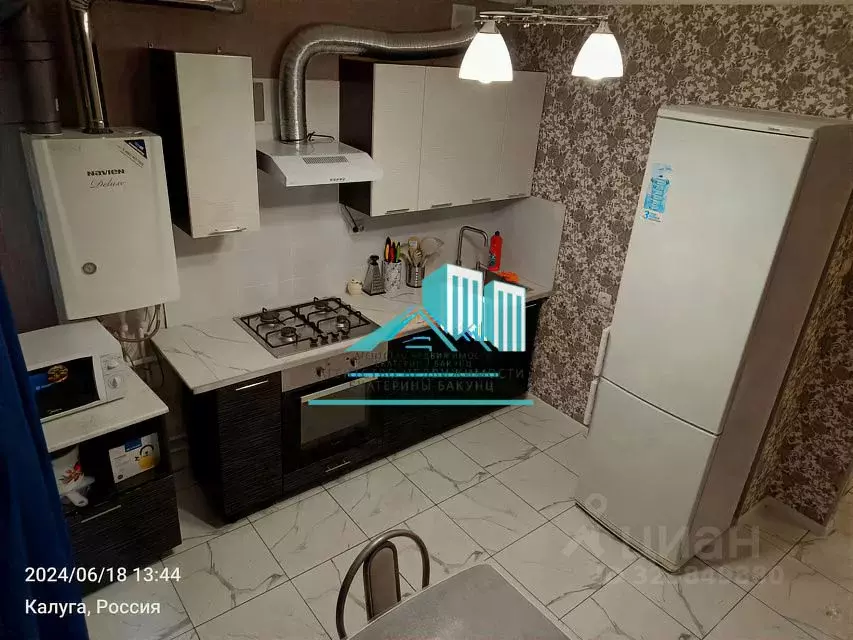 2-к кв. Калужская область, Калуга ул. Петра Тарасова, 7 (50.0 м) - Фото 1