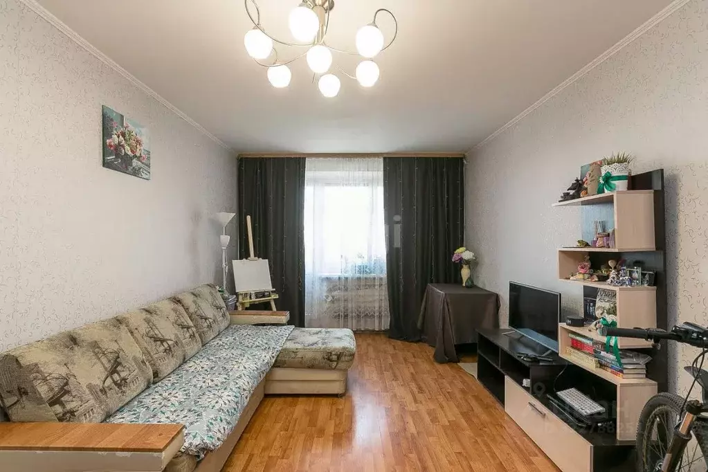2-к кв. Тюменская область, Тюмень Полевая ул., 12А (53.0 м) - Фото 0