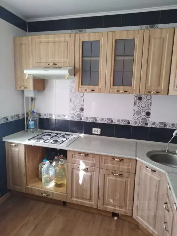 2-к кв. Крым, Керчь ш. Вокзальное, 53А (50.0 м) - Фото 1