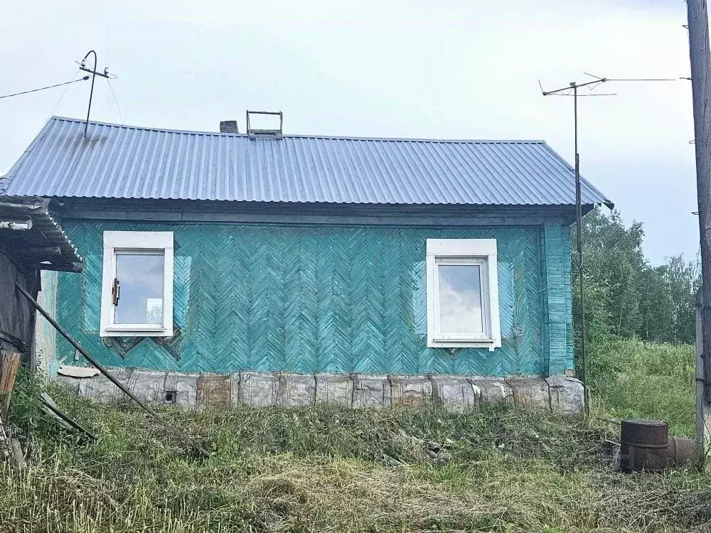 Дом в Кемеровская область, Кемерово Брестская ул. (43 м) - Фото 1