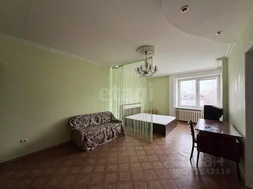 1-к кв. Тюменская область, Тюмень ул. 50 лет Октября, 24к2 (52.6 м) - Фото 1