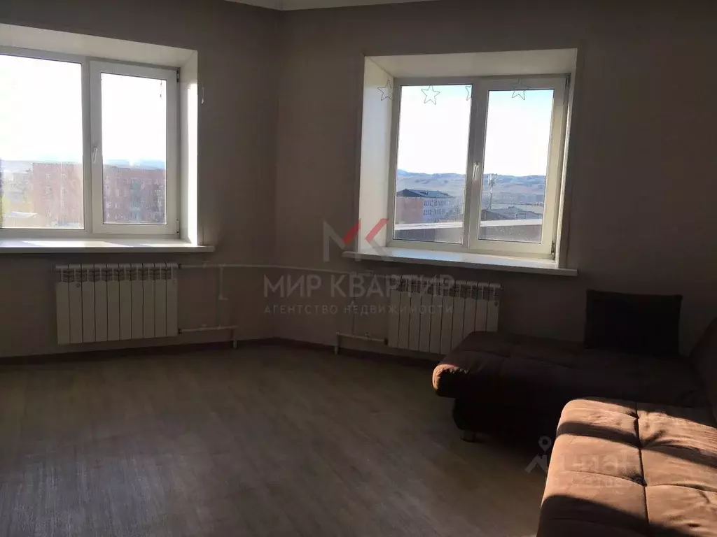 3-к кв. Тыва, Кызыл ул. Ооржака Лопсанчапа, 44 (74.6 м) - Фото 1