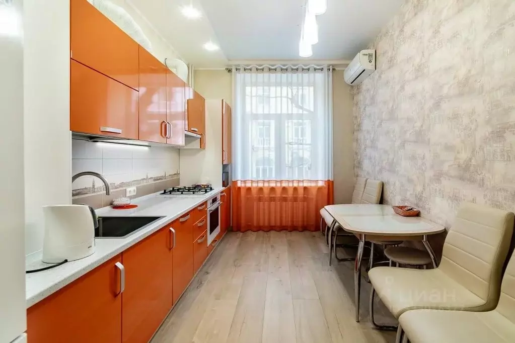5-к кв. Севастополь просп. Нахимова, 10 (130.0 м) - Фото 1
