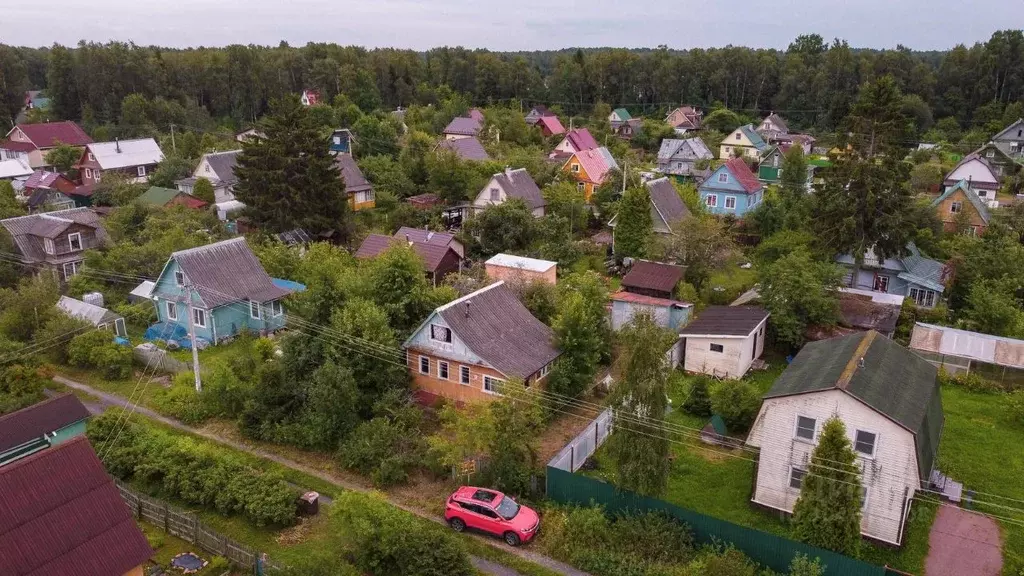 Дом в Ленинградская область, Кировский район, Синявинское городское ... - Фото 0