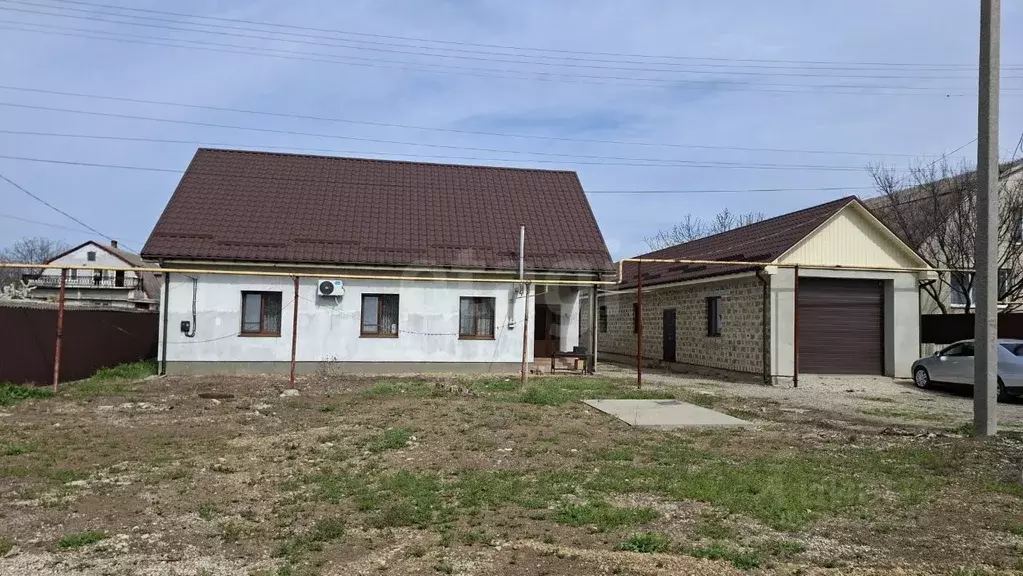 Дом в Крым, Советский пгт ул. Энергетиков (118 м) - Фото 1