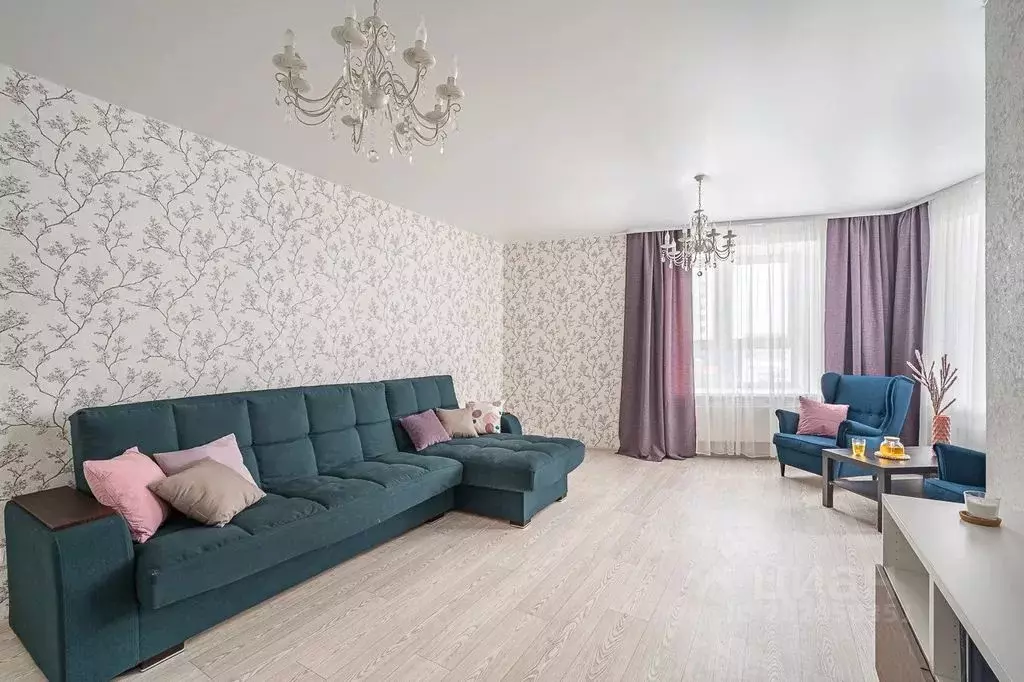 2-к кв. Свердловская область, Екатеринбург ул. Щербакова, 35 (85.0 м) - Фото 1