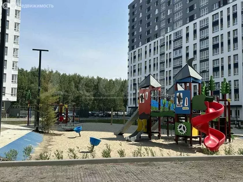 1-комнатная квартира: деревня Дударева, улица Сергея Джанбровского, 7 ... - Фото 2