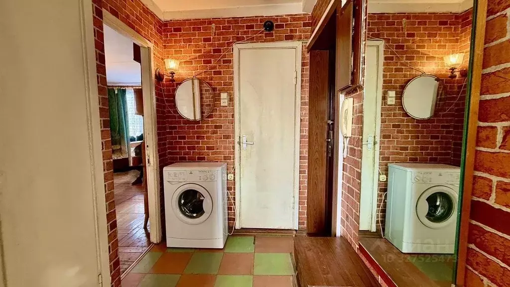 3-к кв. Ленинградская область, Кингисепп Большая Советская ул., 9 ... - Фото 2