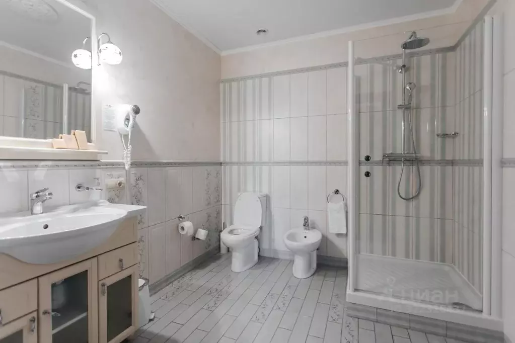 Комната Алтай, Чемальский район, с. Чемал Уожанская ул., 58 (45.0 м) - Фото 2