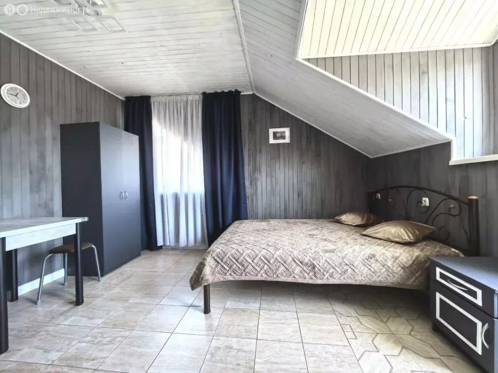 Квартира-студия: село Береговое, Курская улица, 12 (17 м) - Фото 1