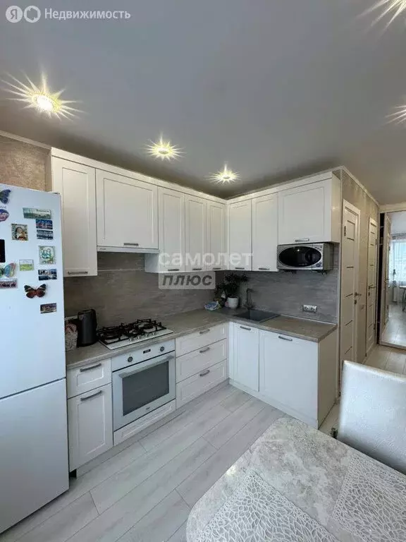 2-комнатная квартира: Миасс, улица Лихачёва, 22 (51.2 м) - Фото 2