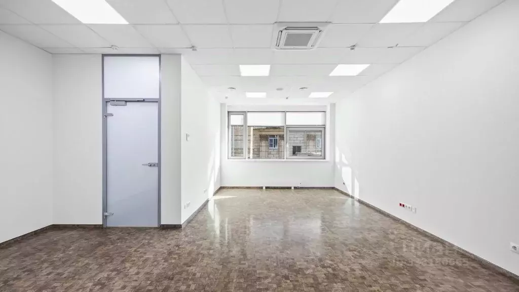 Офис в Санкт-Петербург Большая Пушкарская ул., 22 (295 м) - Фото 1