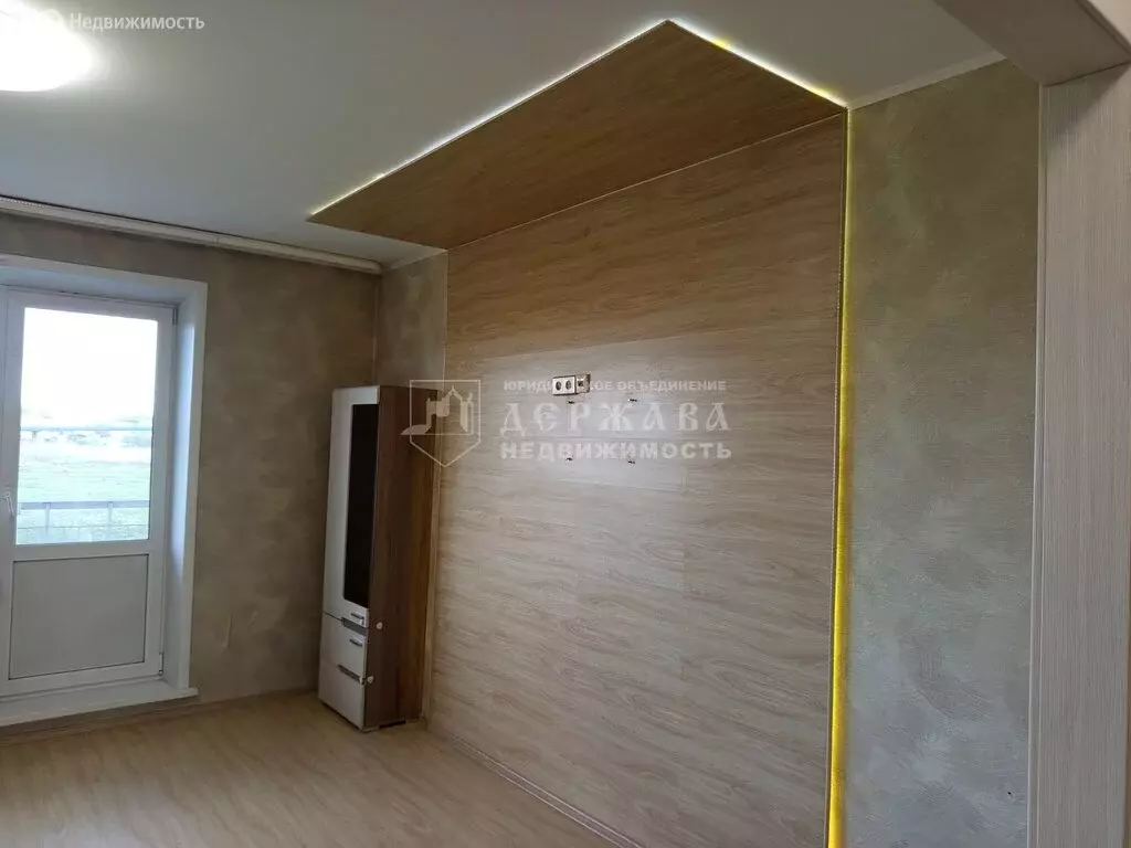 1-комнатная квартира: Ленинск-Кузнецкий, улица Пирогова, 11 (40 м) - Фото 1