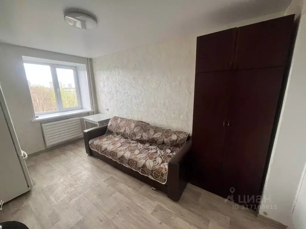 Комната Удмуртия, Ижевск ул. 9 Января, 255 (18.0 м) - Фото 1