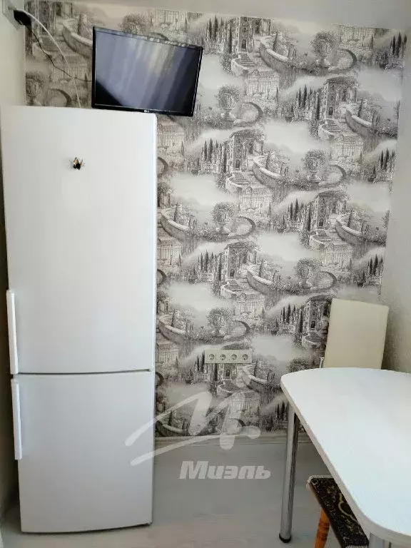 Продается 1-комнатная квартира - Фото 1