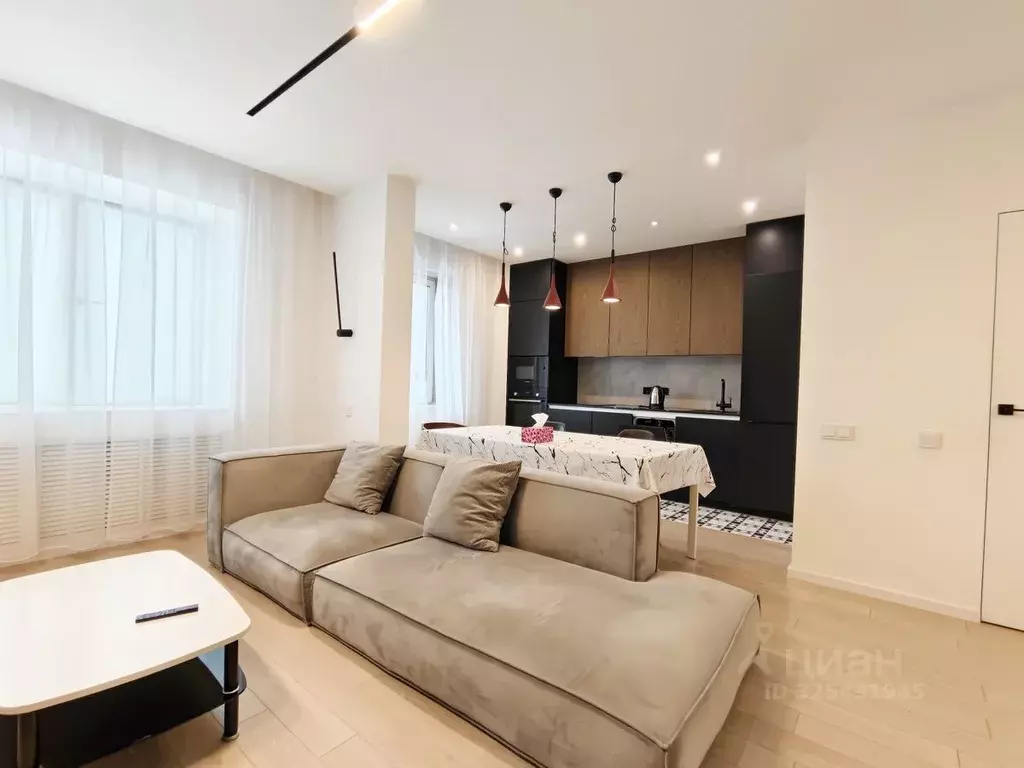 3-к кв. Московская область, Люберцы городской округ, Мирный пгт ул. ... - Фото 1