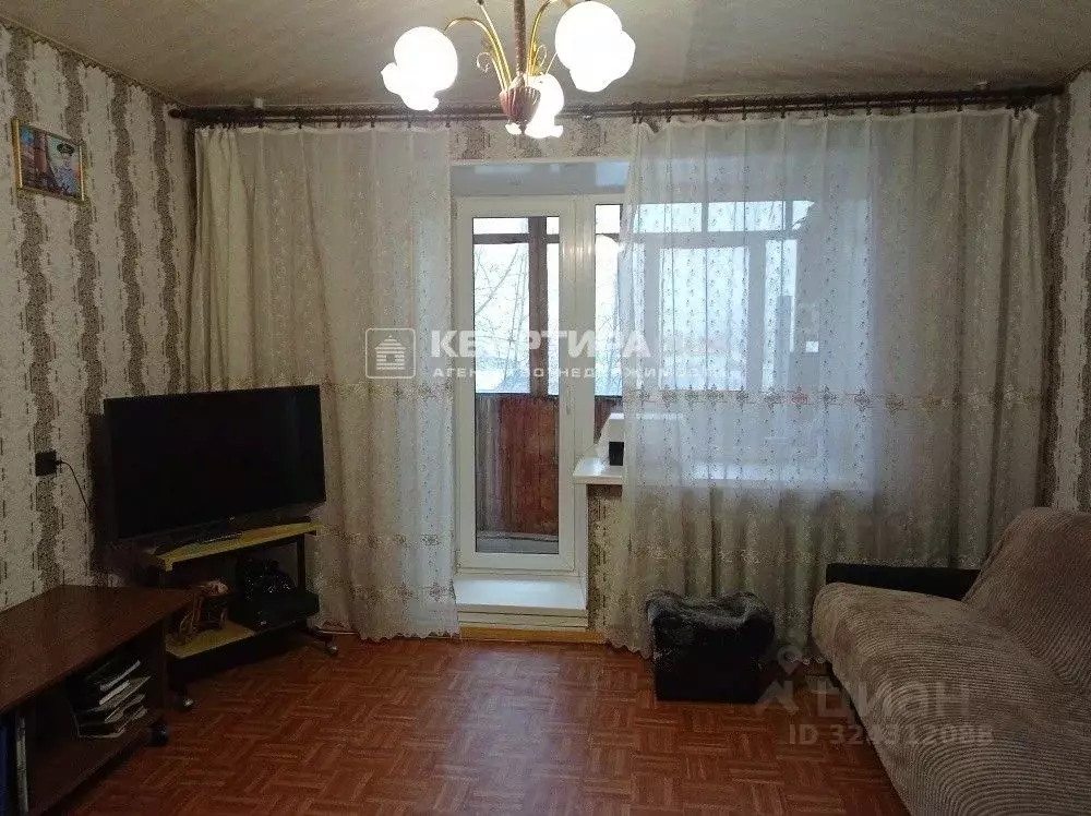 3-к кв. Свердловская область, Кировград ул. Лермонтова, 24 (60.5 м) - Фото 1