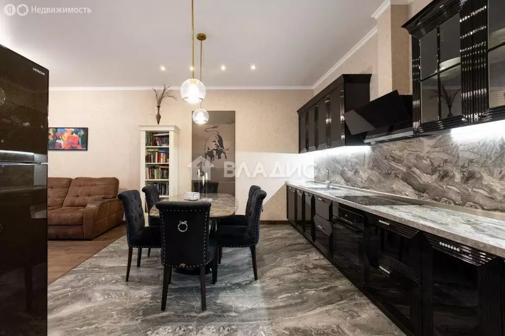 3-комнатная квартира: Москва, улица Василисы Кожиной, 13 (83.3 м) - Фото 1