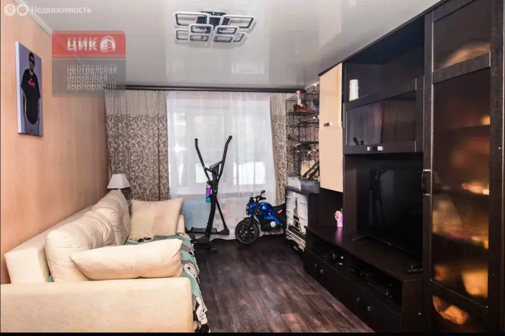 3-комнатная квартира: Рязань, улица Бирюзова, 7к1 (60 м) - Фото 0