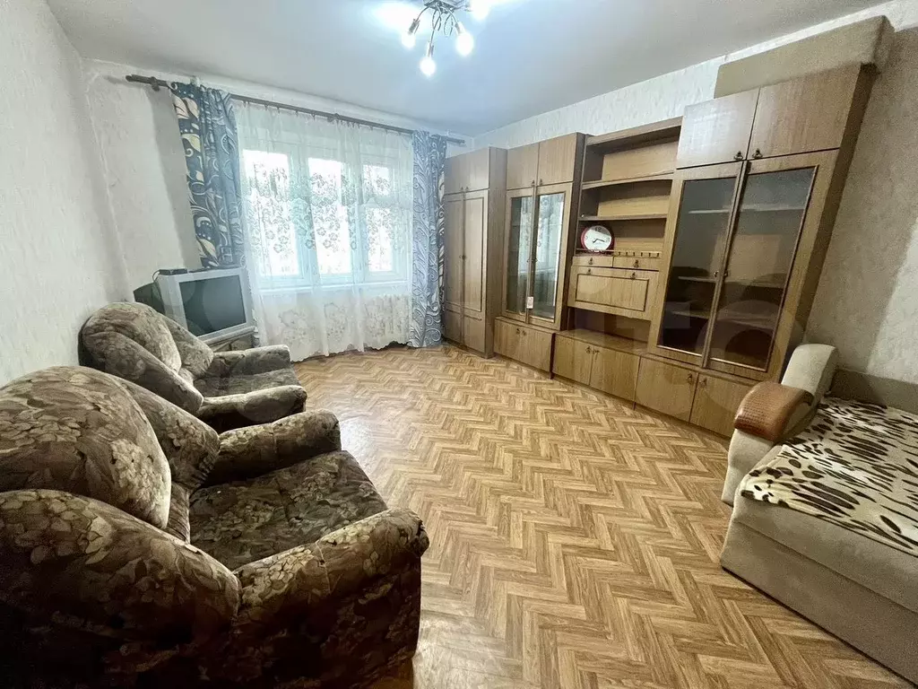 1-к. квартира, 38 м, 6/10 эт. - Фото 0
