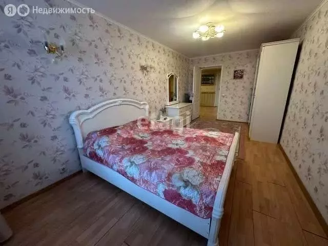 3-комнатная квартира: Боровичи, улица Софьи Перовской, 88 (98.5 м) - Фото 0
