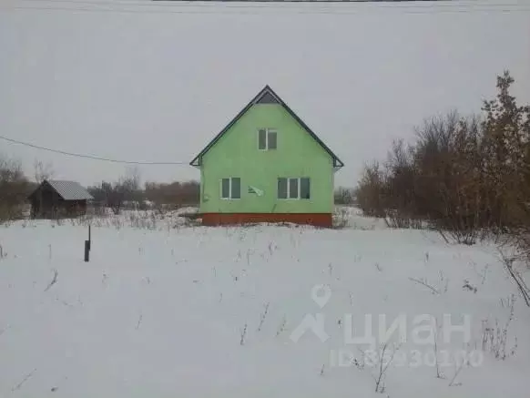 Дом в Башкортостан, Чишминский район, д. Игнатовка ул. Гагарина (104 ... - Фото 0