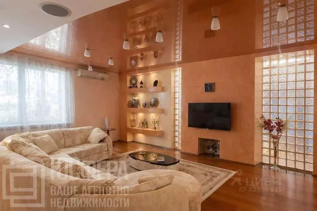 4-к кв. Волгоградская область, Волгоград ул. Им. Циолковского, 33 ... - Фото 1