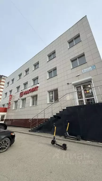 Офис в Самарская область, Тольятти ул. Фрунзе, 2Б (600 м) - Фото 2