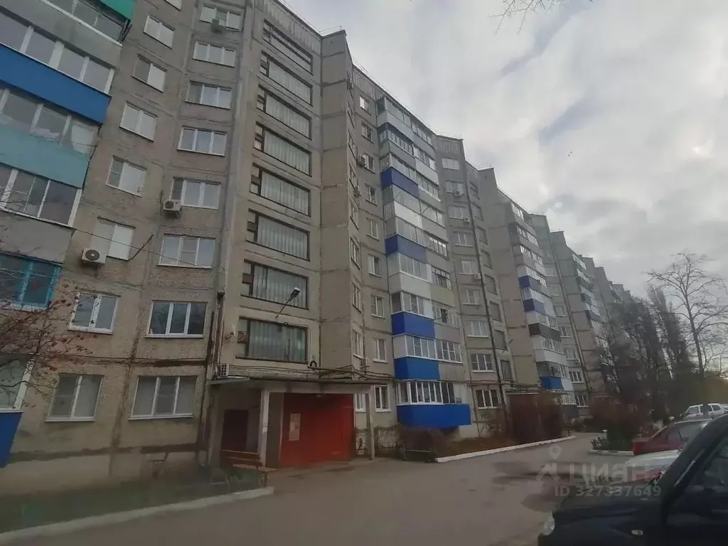 2-к кв. Липецкая область, Елец Радиотехническая ул., 1 (52.0 м) - Фото 1