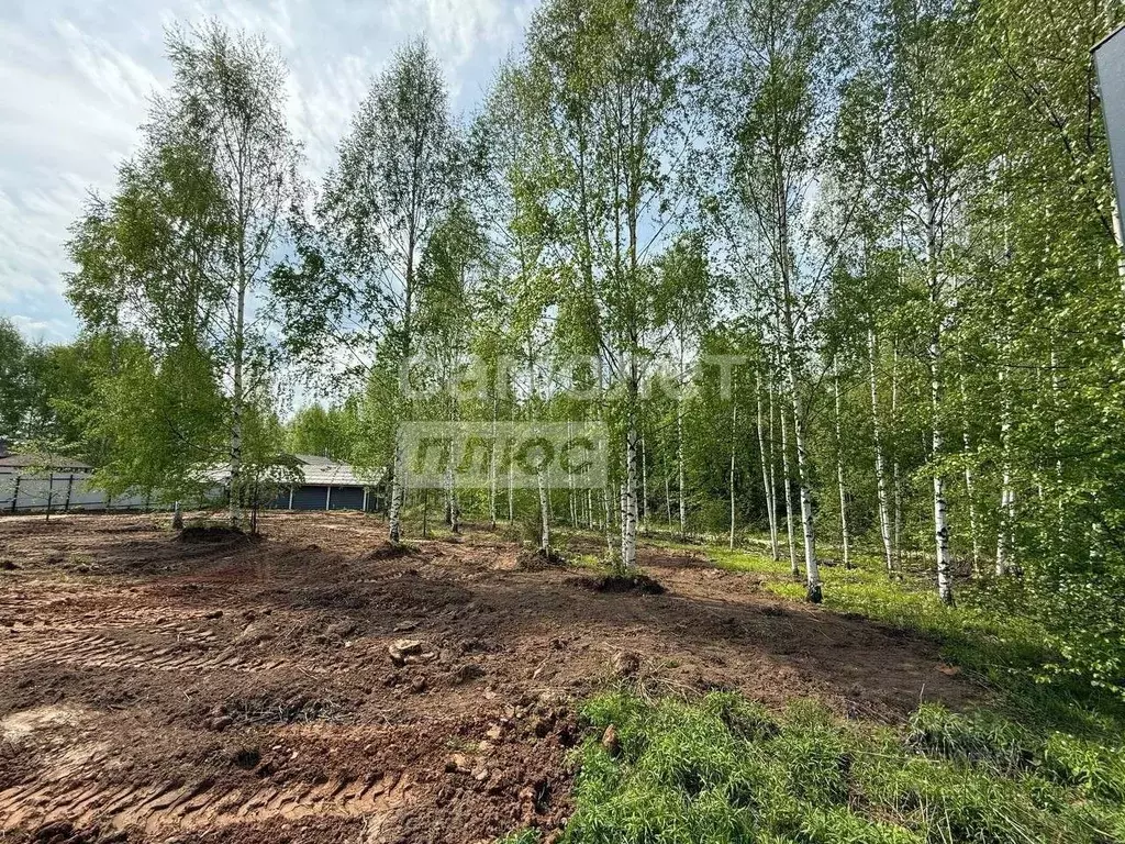 Участок в Удмуртия, Завьяловский район, д. Крестовоздвиженское ул. ... - Фото 1