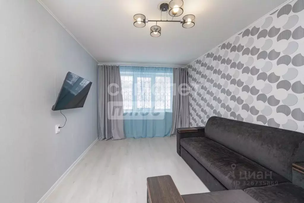 2-к кв. Пермский край, Пермь ул. Крисанова, 67 (44.1 м) - Фото 1