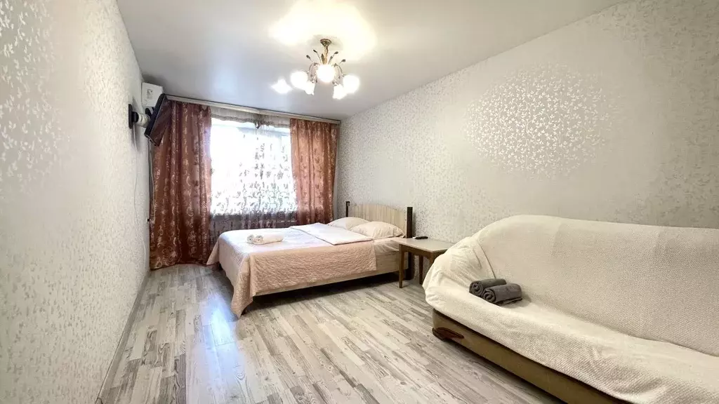 2-к кв. Приморский край, Владивосток ул. 1-я Морская, 8 (54.0 м) - Фото 0