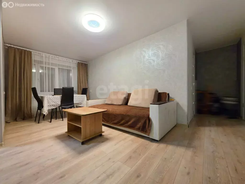 3-комнатная квартира: Нижний Тагил, Газетная улица, 58 (57 м) - Фото 1